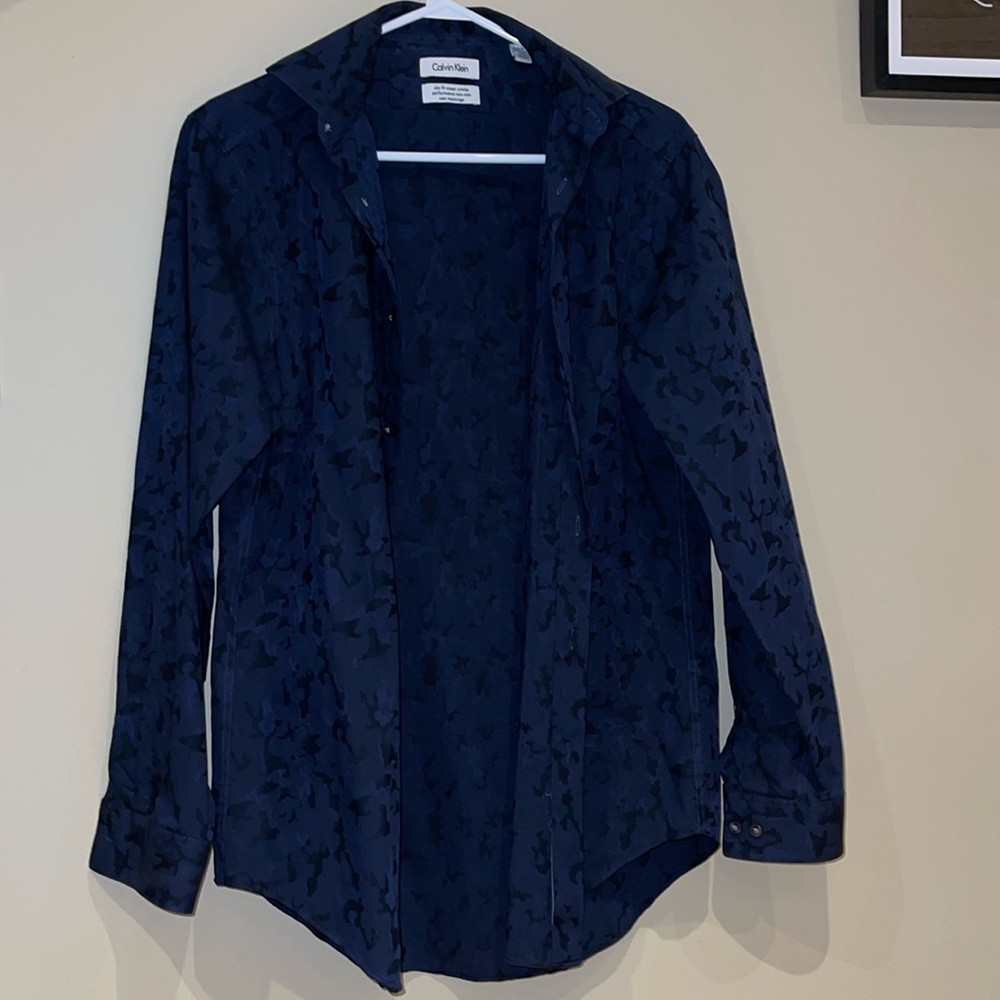 Men Calvin Klein Slim Fit button down army blue shirt size 15
